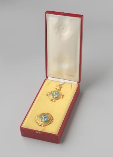 Ethiopian Order of the Holy Trinity, awarded to Willem Drees