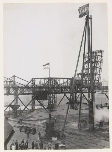 Laying the first pile for the new construction of the Holland-America Line in the port of Rotterdam