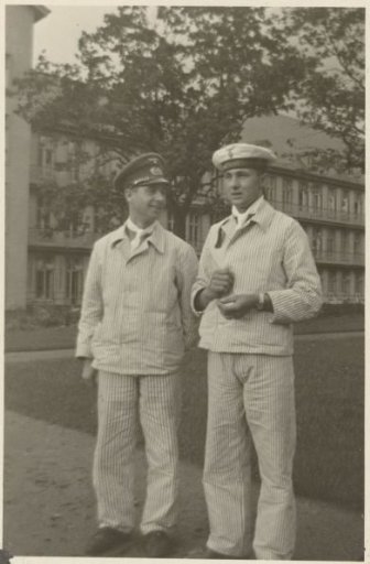 Photograph belonging to the album Kriegserinnerungen