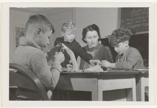 Pupils of the Kindergemeenschap Bilthoven workshop