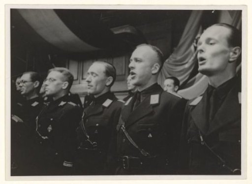 Choral performance of the WA