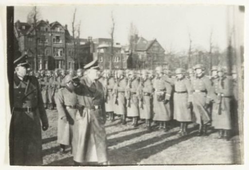 German soldiers and Seyss-Inquart