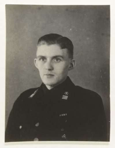 Portrait of a member of the NSB