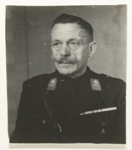 Portrait of a member of the NSB
