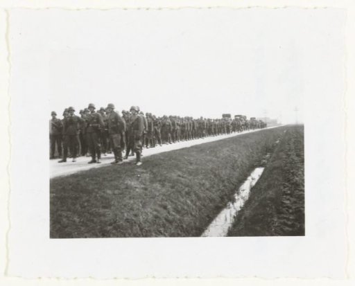 Wehrmacht soldiers on the march
