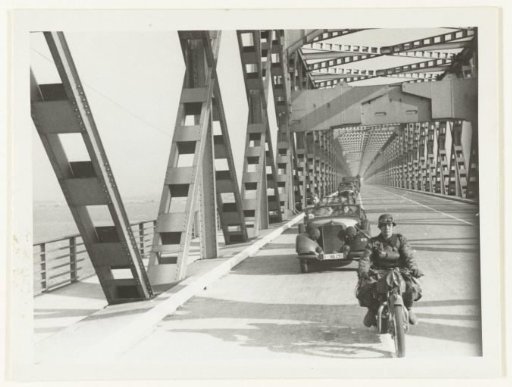 Wehrmacht on the Moerdijk Bridge