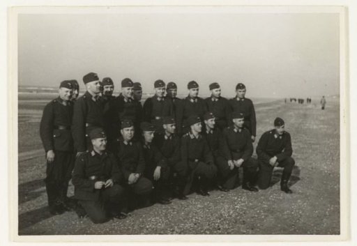 Luftwaffe soldiers on the coast