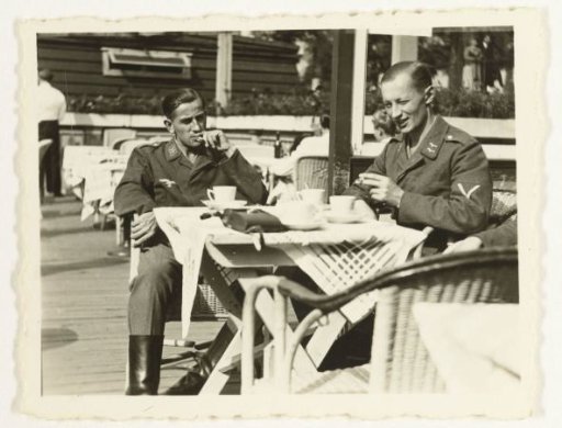 Luftwaffe soldiers on a terrace