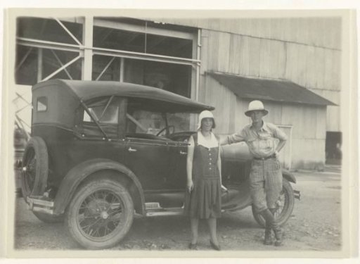 The Hungarian-German journalist Maria Leitner in Suriname