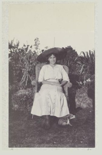 Maria Gonggrijp with her new hat