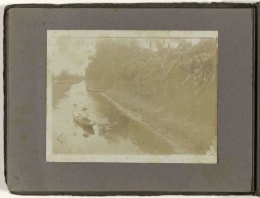 Two women in a canoe on Clevia