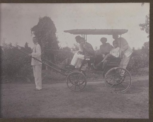 With friends in a cart on Plantage Clevia