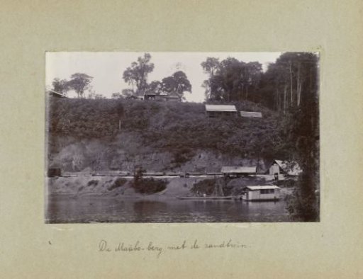 Mäabo-berg with the Sand Train