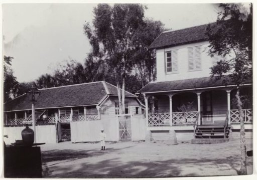 Residence of the physician Wesenhagen in Paramaribo