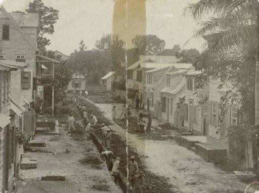 Laying of gas pipes in Paramaribo