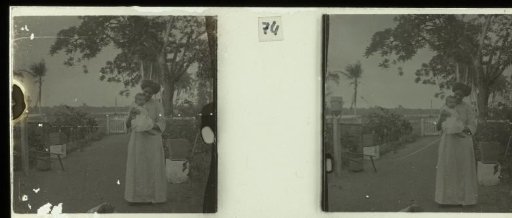 Lize Brouwers with her son Gerard at Plantage Accaribo
