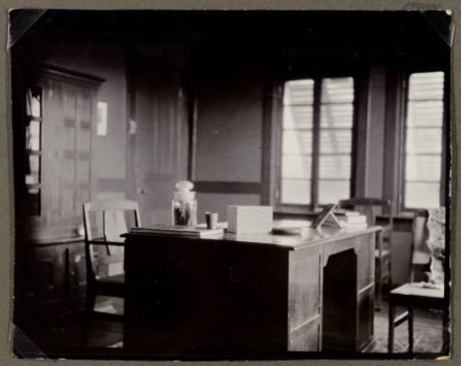 Office of the house of Mr. and Mrs. Jetten