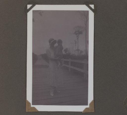 Family Photograph of the Jetten Family