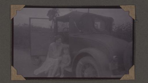 Family Photograph of the Jetten Family