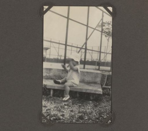 Family photograph of the Jetten children