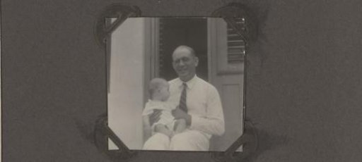 Family photograph of the Jetten children