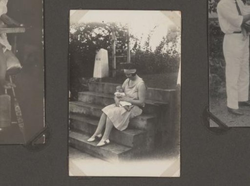 Family photograph of the Jetten family