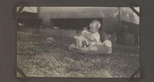 Family photograph of the Jetten family