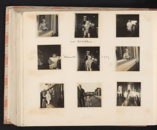 Isabel Wachenheimer and around the Wachenheimer family residence in Munich at Christmas with her father Eugen Wachenheimer and her mother Else Wachenheimer-Moos, Munich, December 1929
