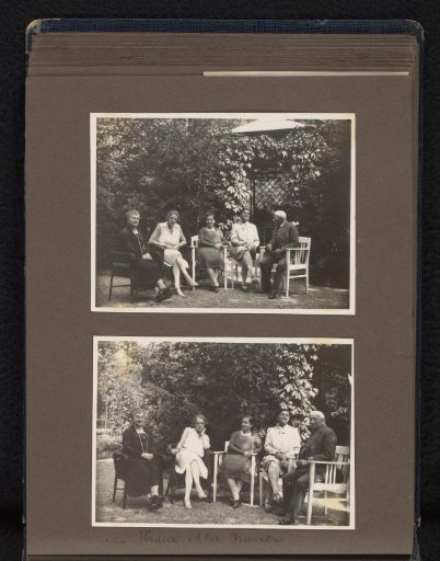 Else Wachenheimer-Moos in the garden with her parents Hermann Moos and Josefine Moos-Levi, her sister-in-law Liesel Wachenheimer-Zürndorfer and an unknown woman, probably 1928, Stuttgart, Nuremberg or Hamburg