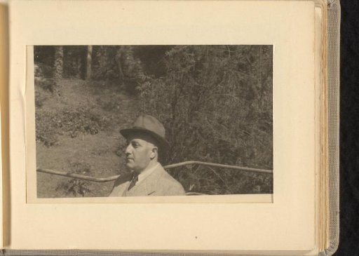 Eugen Wachenheimer before a fence in the open air, 1922-1937, Germany / Austria / Switzerland?
