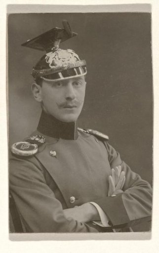 Arthur Moos in the uniform of the 20th Uhlan Regiment, Ludwigsburg, 1905-1906