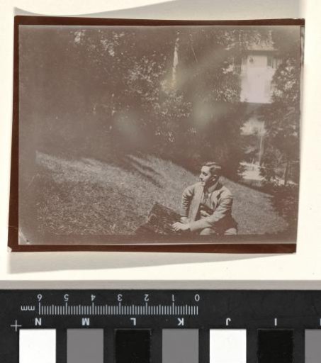 Eugen Wachenheimer, seated in a garden in Baden-Baden, 1913