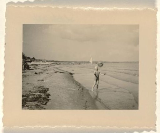 Isabel Wachenheimer on the beach at Scharbeutz, September 1934