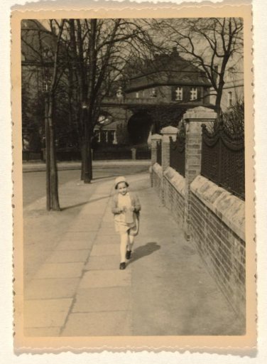 Isabel Wachenheimer in Hamburg, 1935, at the House of Her Uncle Willy Moos, Bellevue 62