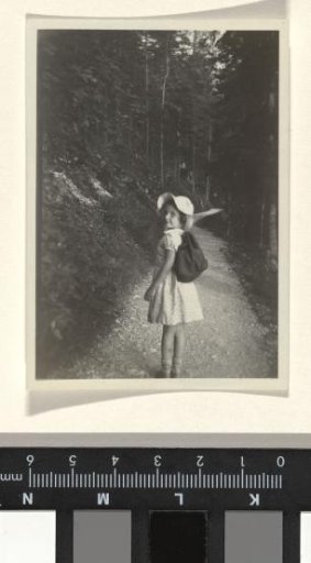 Isabel Wachenheimer standing still on a mountain path by the Eibsee, August 1932