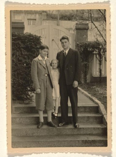 Isabel Wachenheimer with Her Cousins Klaus and Werner Zürndorfer, in the Garden of the Wachenheimer Family in Stuttgart, 1935