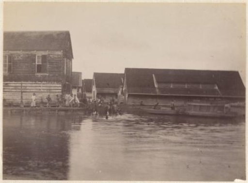 Immigrant depot