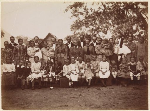 Group of farmer colonists in Suriname, probably the Taminga family
