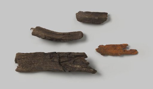Wood fragments from the wreck of the East Indiaman Hollandia