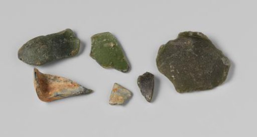 Fragments of bottles from the wreck of the East Indiaman Hollandia