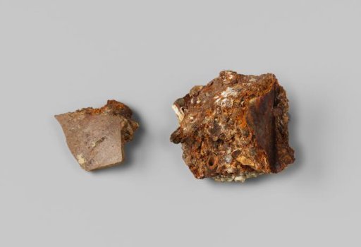 Concretion with stoneware inclusions from the wreck of the East Indiaman Hollandia