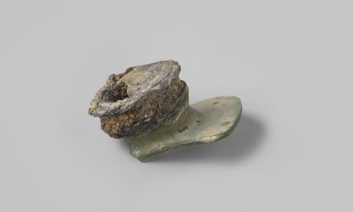 Fragment of a corked cellar bottle from a shipwreck