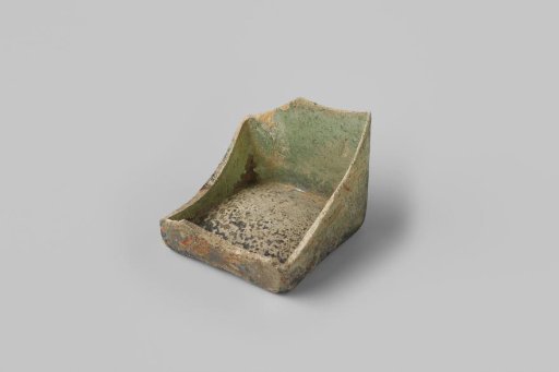 Fragment of a cellar bottle from the wreck of the East Indiaman 't Vliegend Hart