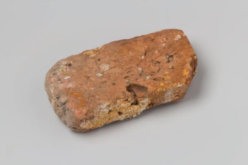 Reddish-brown brick from the VOC ship 'Witte Leeuw'