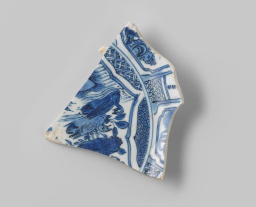 Sherd of a Plate from the VOC Ship 'Witte Leeuw'