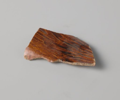 Sherd of a martavaan from the VOC ship 'Witte Leeuw'
