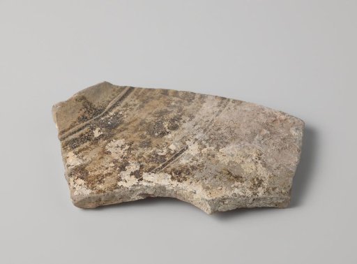 Sherd of a martavaan from the VOC ship 'Witte Leeuw'