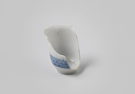 Fragment of a winecup of Chinese porcelain from the wreck of the Dutch East Indiaman Witte Leeuw