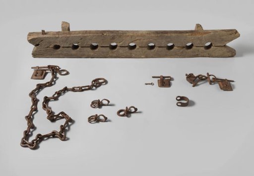 Multiple foot block for chaining people