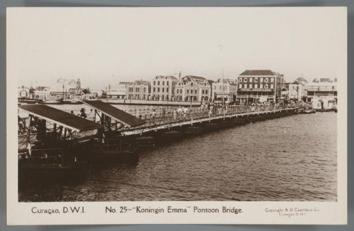 Curaçao, D.W.I. - "Koningin Emma" Pontoon Bridge